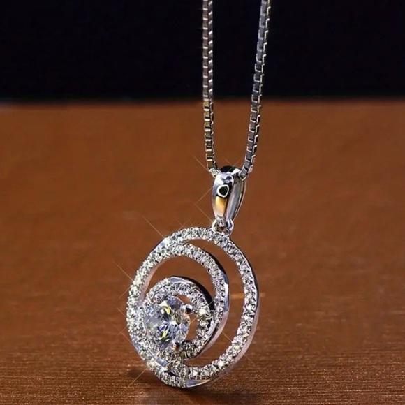 White Sapphire Spiral Circle Pendant Necklace NWT - Picture 1 of 7